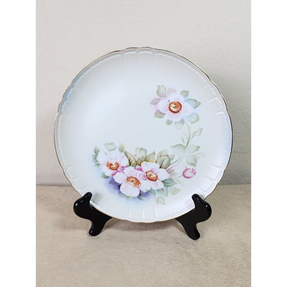 Lefton China Rounded Plate Magnolia Pattern Gold Trim 9" Hand Painted KF2521 Vtg - Picture 1 of 11